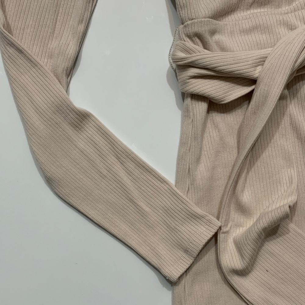 Lovers and Friends Sariah Beige Ribbed Midi Dress XS - $168 Excellent condition - Picture 13 of 14